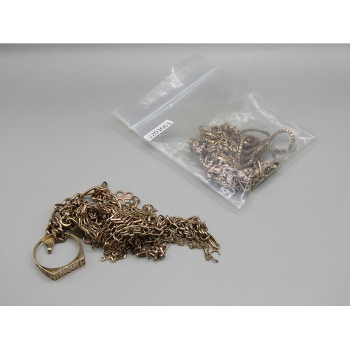 1561 - BAG OF 9ct GOLD AND OTHER GILT METAL CHAINS