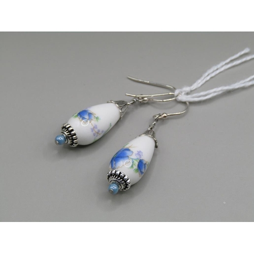 1607 - VINTAGE BEAD EARRINGS ON NEW SILVER WIRES