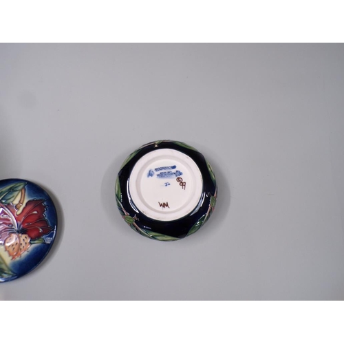 1702 - MOORCROFT POWDER JAR AND COVER - MARKED SECOND TO BASE, 13cms DIA