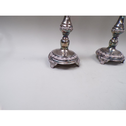 1672A - PAIR OF 925 SILVER CANDLESTICKS 17ozt