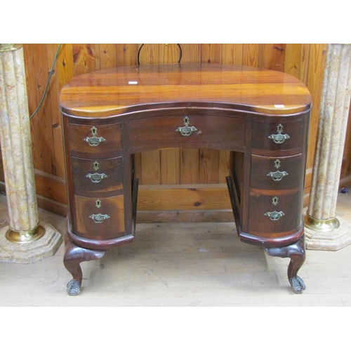 1853 - 19c MAHOGANY KIDNEY SHAPED DESK 92 cms