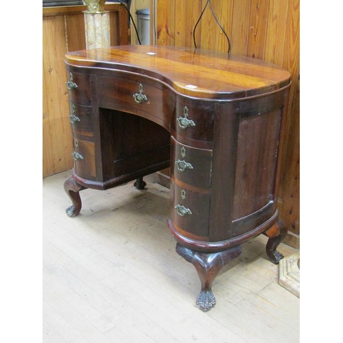 1853 - 19c MAHOGANY KIDNEY SHAPED DESK 92 cms