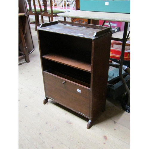 1893 - MAGAZINE RACK 51 x 72 cms