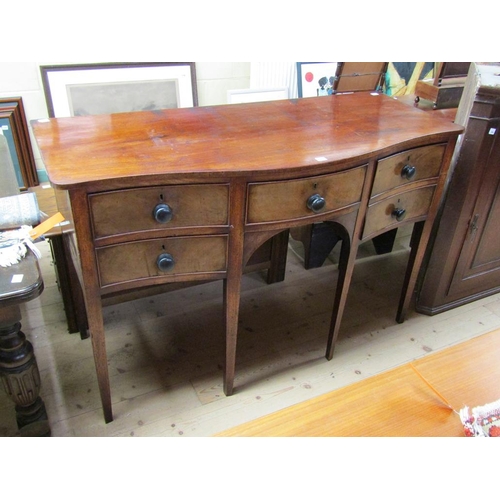 1910 - 19c SERPENTINE FRONTED SIDEBOARD 145 x 93 cms