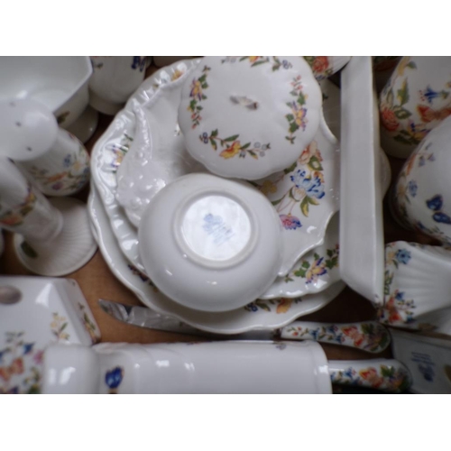 259 - AYNSLEY COTTAGE GARDEN WARES