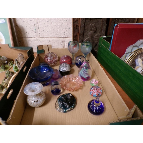 346 - ART GLASS AND PAPERWEIGHTS