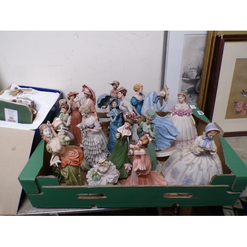 400 - QTY OF CAPODIMONTE PORCELAIN FIGURINES