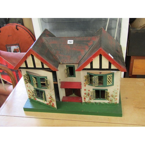 767 - DOLLS HOUSE