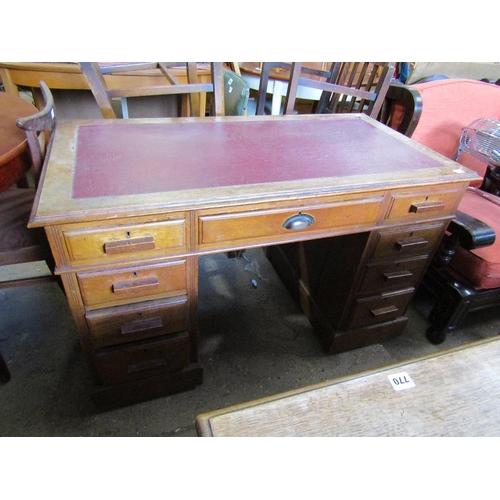 791 - OAK PEDESTAL DESK