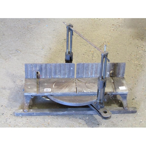 862 - FRET SAW