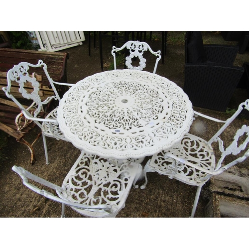 1009 - GARDEN TABLE AND FOUR CHAIRS