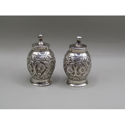 1486 - PAIR OF SILVER PEPPERS, HARRISON BROTHERS AND HOWSON SHEFFIELD 1893