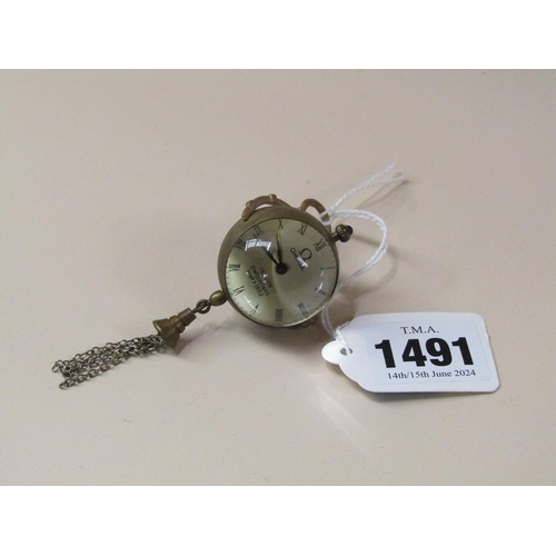 1491 - DESK BALL CLOCK