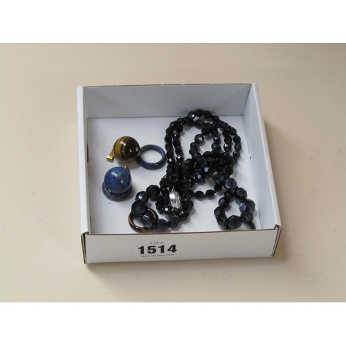 1514 - TIGERS EYE PENDANT AND RING, LAPIS PENDANT AND RING AND A BLACK SPINEL NECKLACE