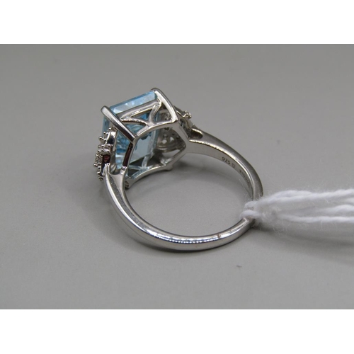 1610 - SILVER BLUE TOPAZ RING - SIZE N