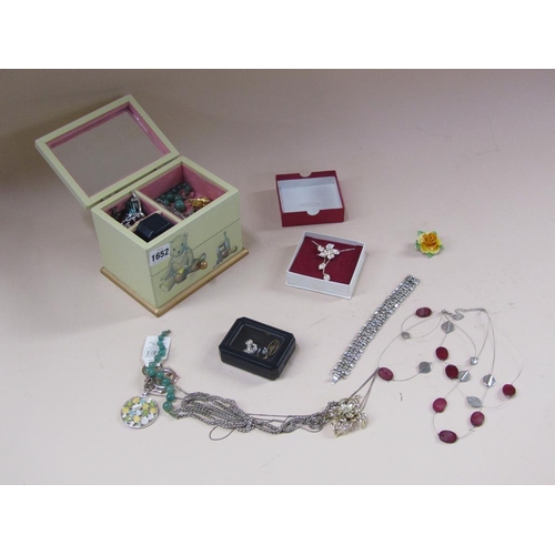 1652 - JEWELLERY BOX AND CONTENTS