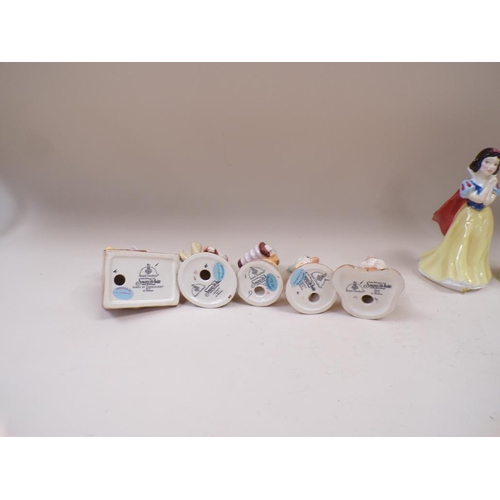 1841 - COLLECTION OF ROYAL DOULTON WALT DISNEY SNOW WHITE FIGURES - SNOW WHITE 16CM H