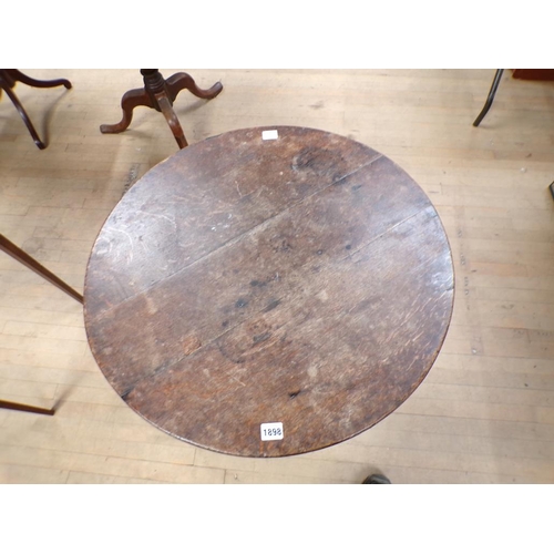 1898 - VICTORIAN OAK PEDESTAL TABLE 69 x 69 cms