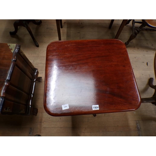 1904 - VICTORIAN MAHOGANY PEDESTAL TABLE 50 x 72 cms