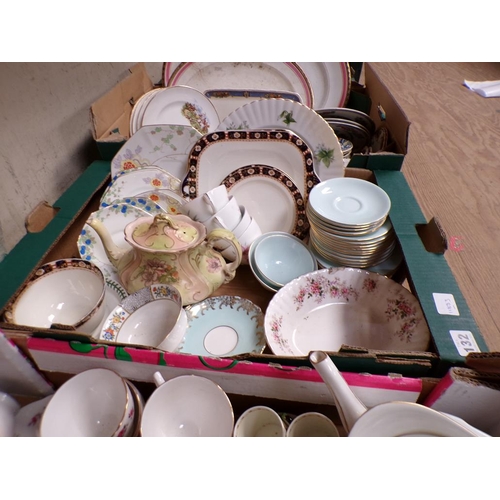 132 - BOX OF TEA/TABLE WARES