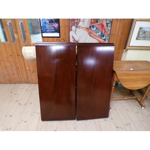 1952 - REPRO MAHOGANY DINING TABLE AND CHAIRS