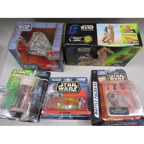 1279 - QTY OF BOXED STARWARS FIGURES