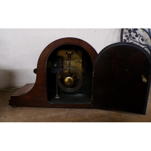 6 - EARLY 20C MAHOGANY CASED MANTEL CLOCK