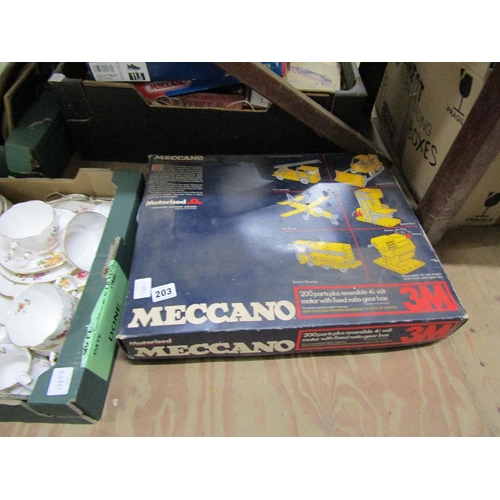 203 - MECCANO SET