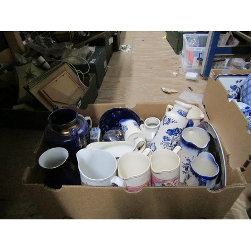 299 - BOX OF MIXED CERAMICS, JUGS ETC