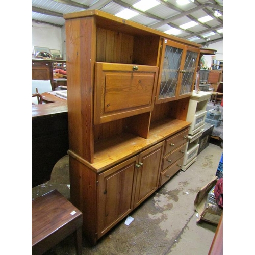 920 - PINE DRESSER