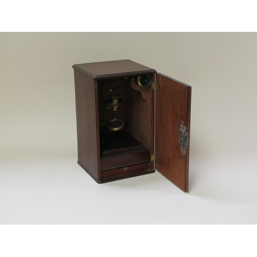 29 - A late 18c Cuff type monocular microscope by R. Bancks, Strand, London and numbered 440.  It has a v... 