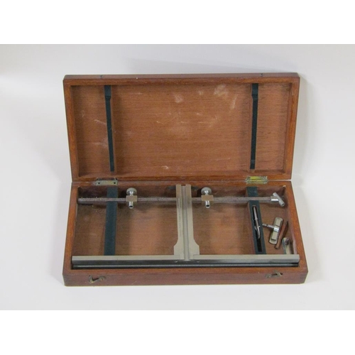 34 - A late 19c/early 20c planimeter, made and adjusted by Elliot Bros, London, 24cm l, in original box. ... 