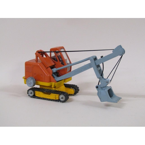 1352 - CORGI TOYS 1128 PRESSMAN LIFTING SHOVEL