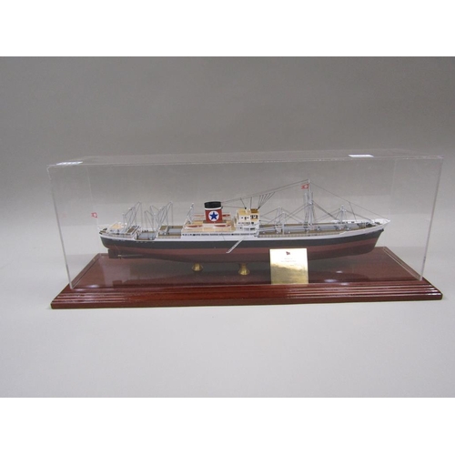 1115 - MODEL OF THE BLUE STAR LINE MV ENGLISH STAR, CASE 57cms W