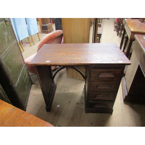 1780 - 130'S OAK SINGLE PEDESTAL DESK