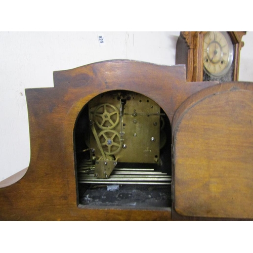 29 - EARLY 20c MANTEL CLOCK