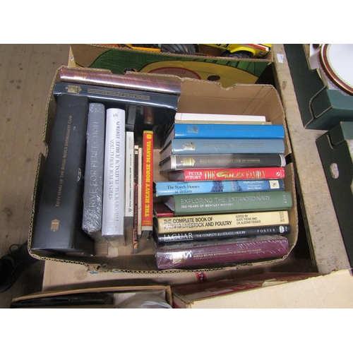 339 - BOX OF MIXED BOOKS