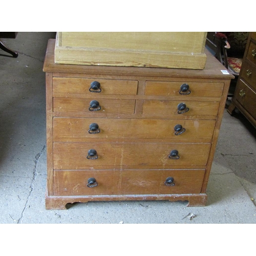 568 - EARLY 20c OAK CHEST