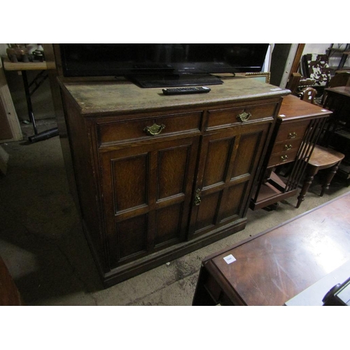 671 - VICTORIAN OAK CUPBOARD