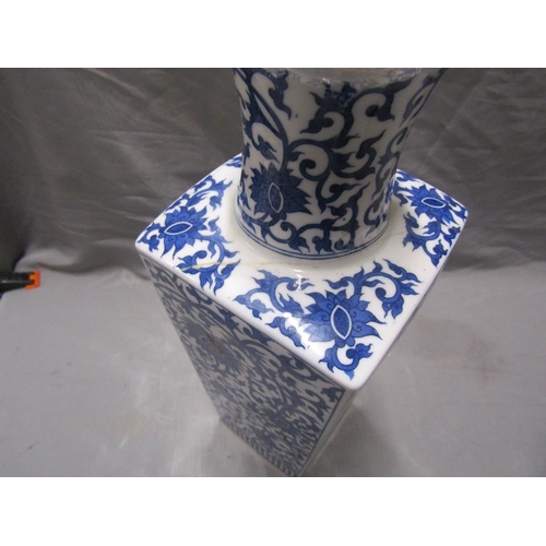 109 - TWO CHINESE VASES