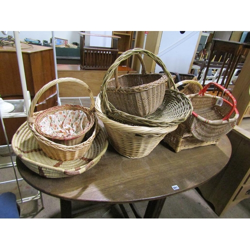 602 - COLLECTION OF WICKER BASKETS