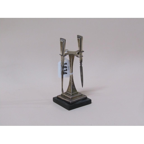 1434 - 1930s SILVER MANICURE STAND WITH TWO OF FOUR TOOLS