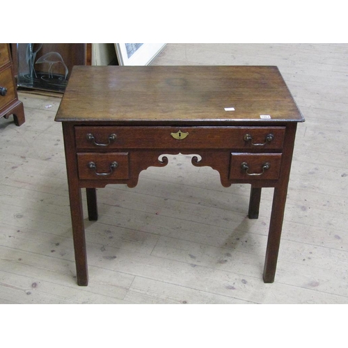 1864 - EARLY 18c OAK LOWBOY FITTED ONE LONG/TWO SHORT DRAWERS 80 x 72 cms