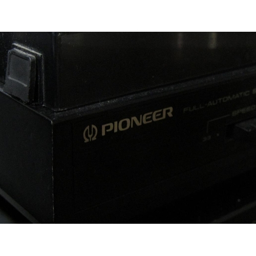 578 - PIONEER STEREO AND SPEAKERS