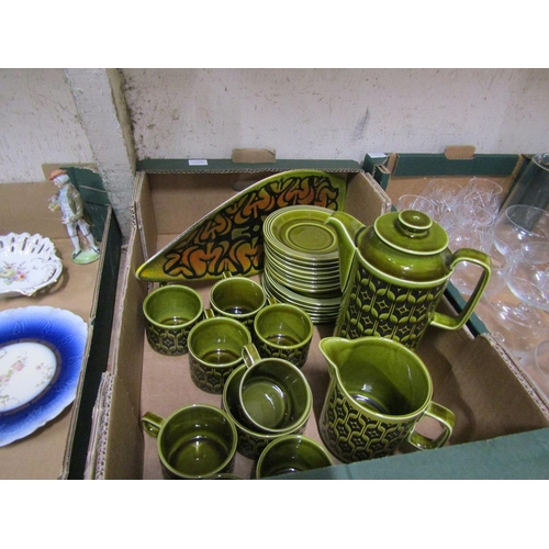 135 - HORNSEA COFFEE SERVICE; POOLE POTTERY AEGEAN DISH