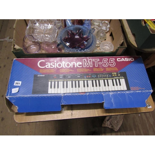 301 - CASIO KEYBOARD