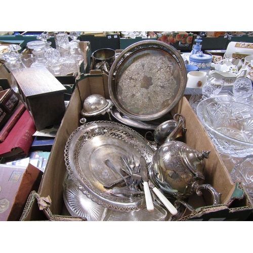 315 - BOX OF MIXED SILVER PLATE