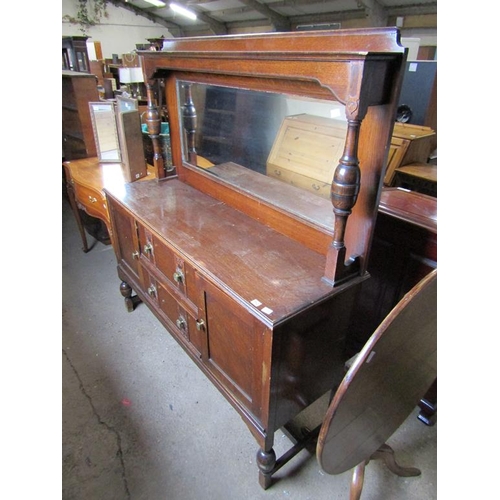 712 - 1930s OAK MIRROR BACK SIDEBOARD