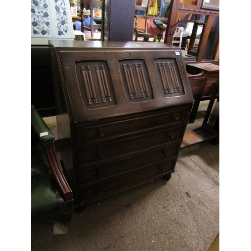 719 - OAK BUREAU