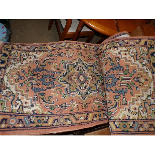 914 - ORIENTAL RUG